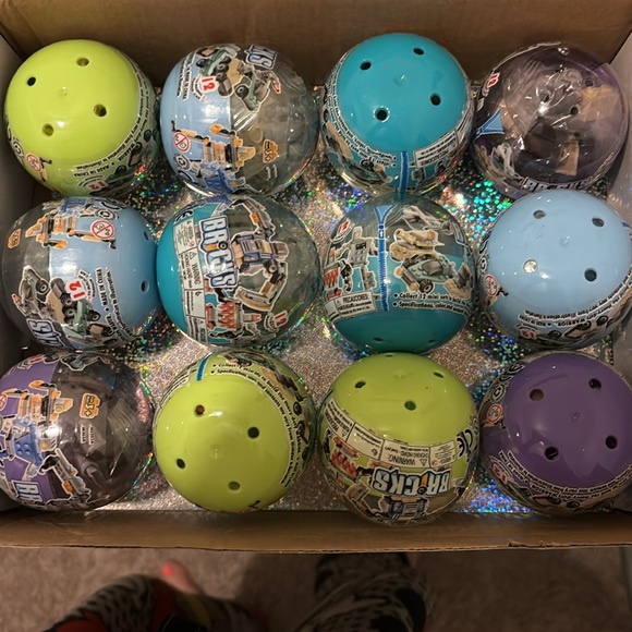 Bricks bulid a warrior car 5 for 10 - Picture 2 of 2